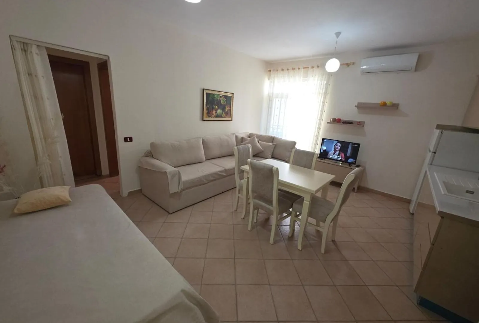 Apartment Sweet Home Durrës 0*,  Albânia